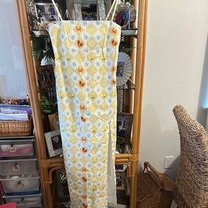 SNDYS.  Yellow , Papaya,Crab,Seahorse, Green Floral and White Maxi Dress Size S‎